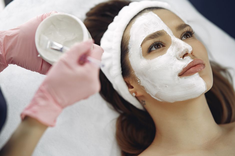Your 2026 Roadmap for a Fully Booked Deep Cleansing Facial Business